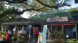 The opening-night party features a foodie feast.