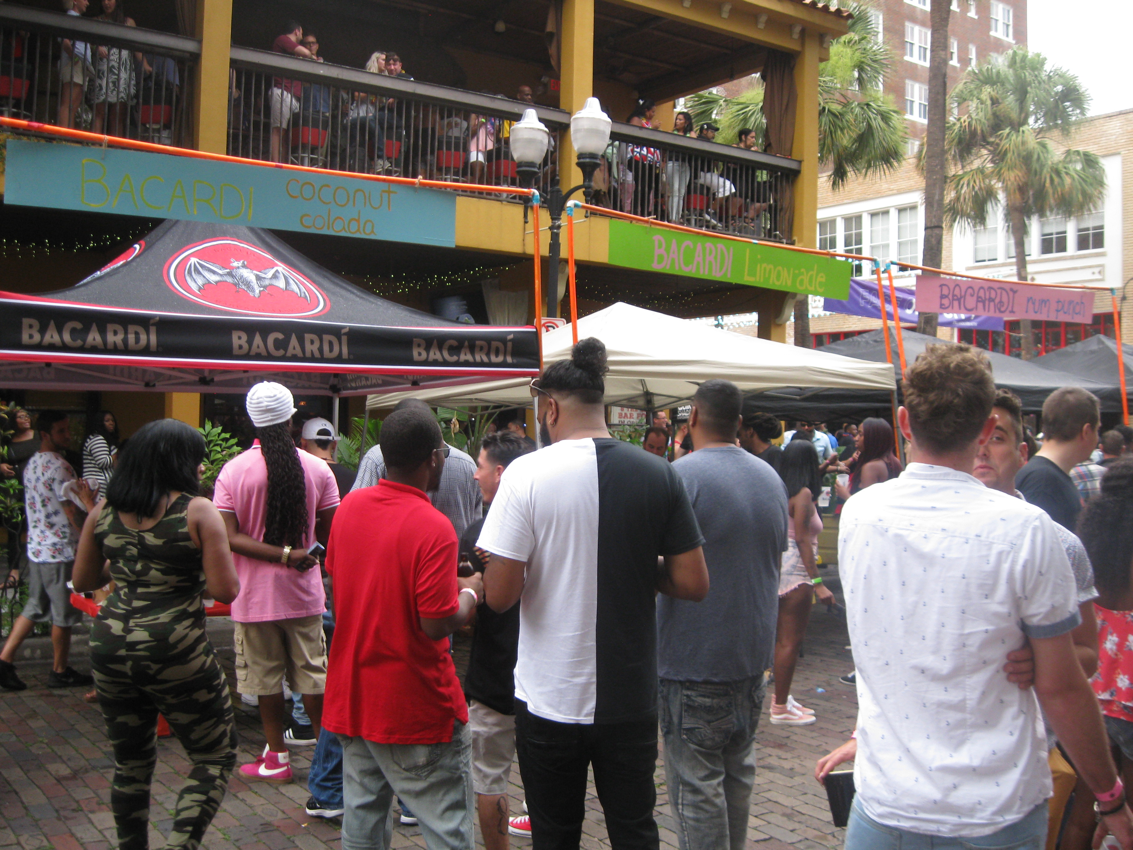 Bacardi Coconut Colada, Limonade and Rum Punch